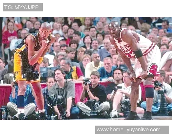 乔丹传奇:从篮球场上的巨星到全球文化的象征与影响力解析 乔丹传奇:从篮球场上的巨星到全球文化的象征与影响力解析